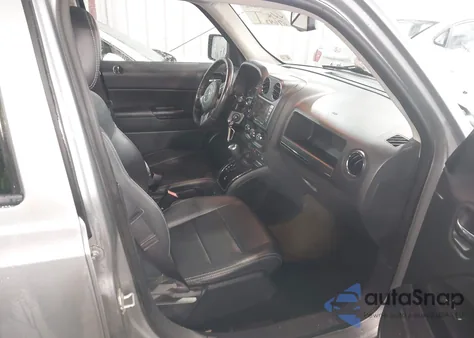 2016 Jeep Patriot High Altitude Edition из США, поврежденный, VIN 1C4NJRFB0GD500582